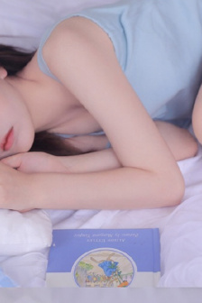 年轻的秘书hd